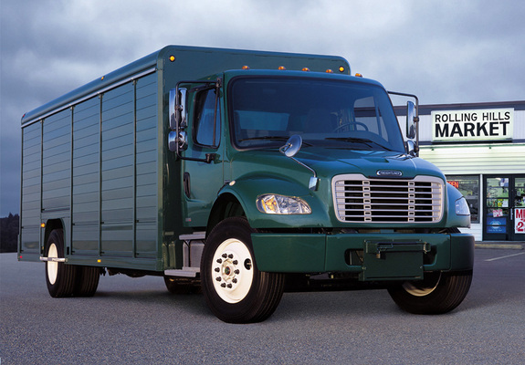 Freightliner Business Class M2 4x2 2002 images
