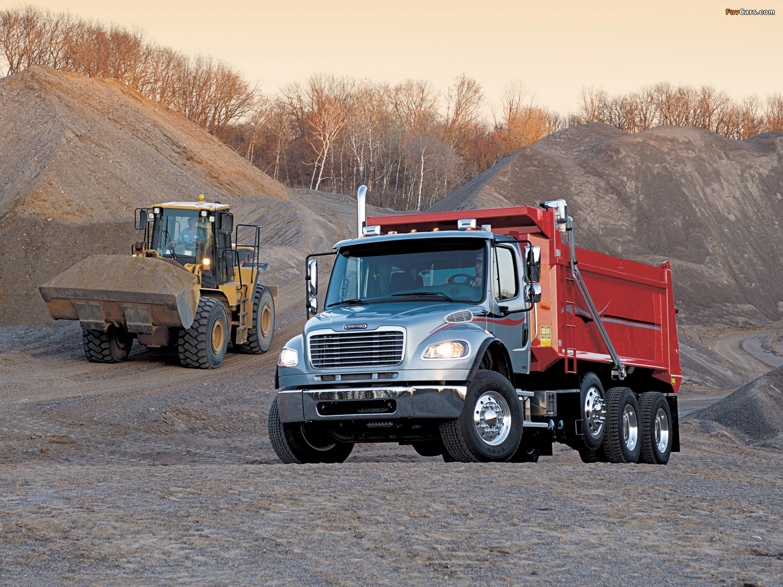 Pictures of Freightliner Business Class M2 112 Dump Truck 2002 (1600 x 1200)