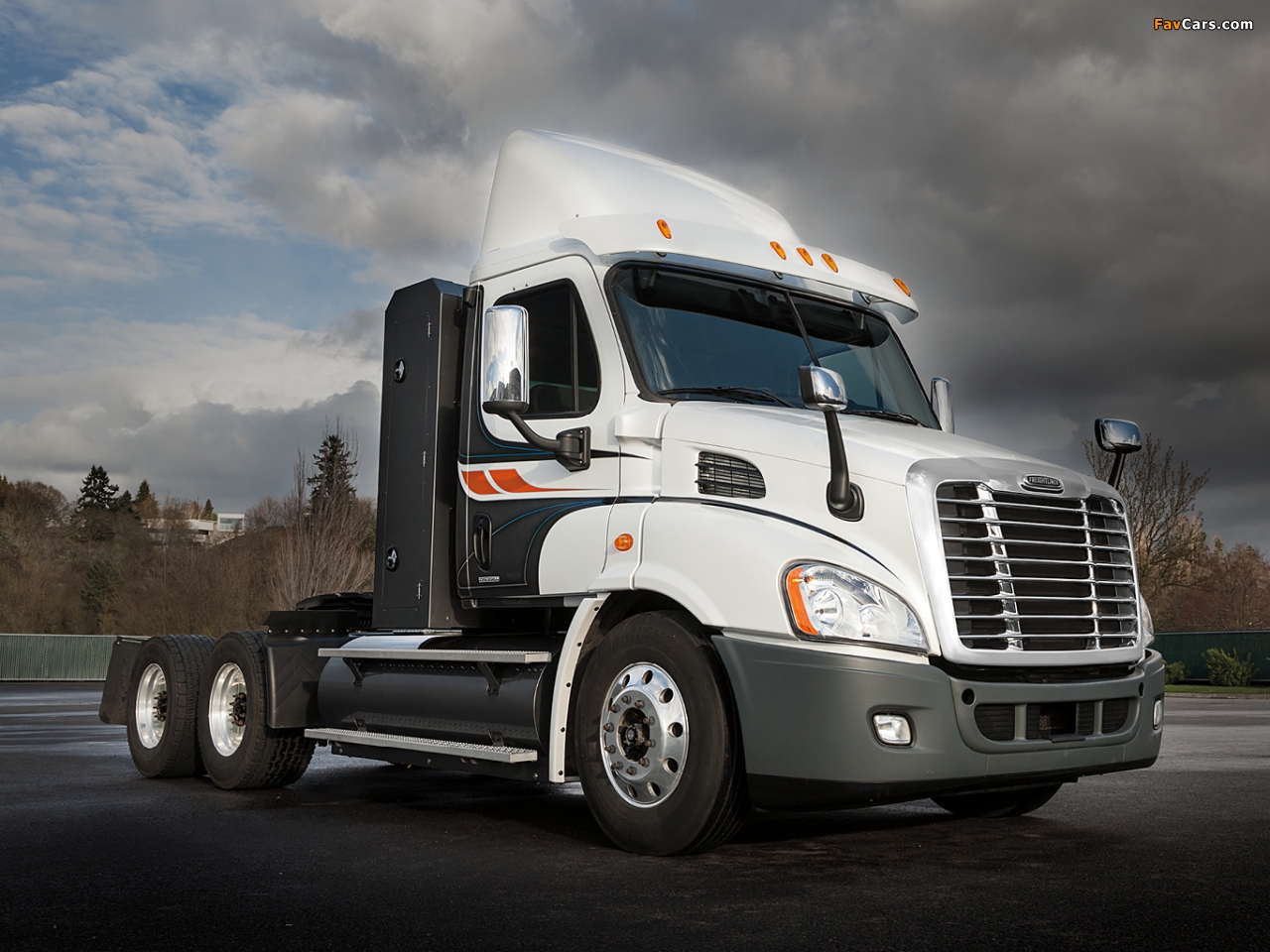Freightliner Cascadia CNG Day Cab 2012 pictures (1280 x 960)