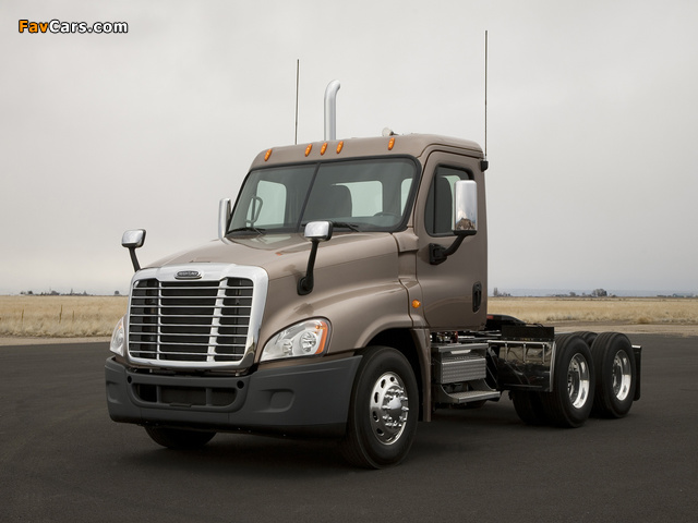 Pictures of Freightliner Cascadia Day Cab 2007 (640 x 480)
