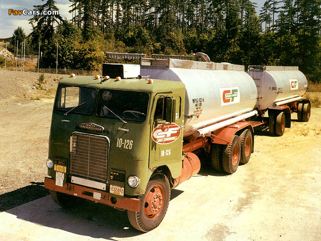 Freightliner COE Tanker 1966 photos (640 x 480)