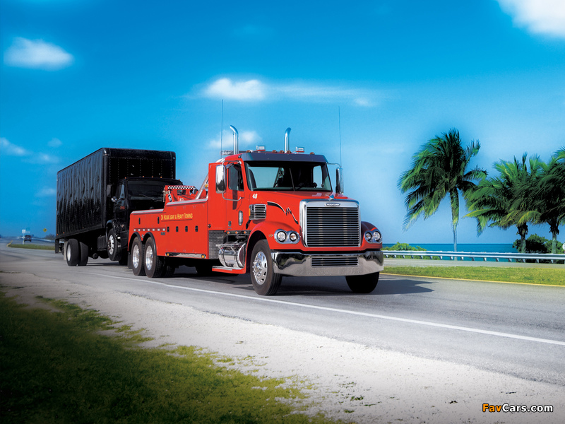 Freightliner Coronado Day Cab Recovery Truck 2002–09 wallpapers (800 x 600)