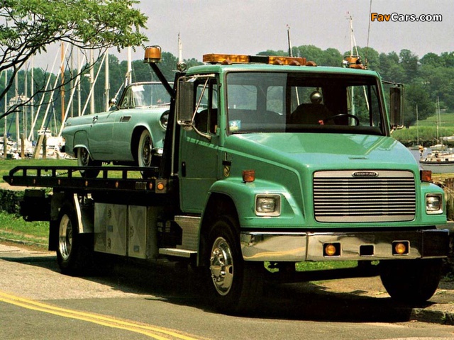 Freightliner FL70 Roll-On Wrecker Truck 1997–2000 pictures (640 x 480)