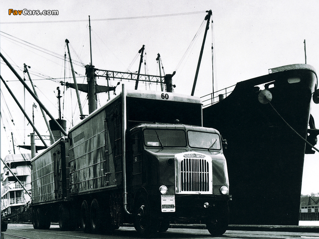 Freightliner L-89 1947–53 images (640 x 480)