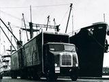 Freightliner L-89 1947–53 images