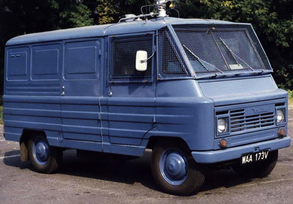 Pictures of FSC uk A15 Pegaz Policja 1975–93