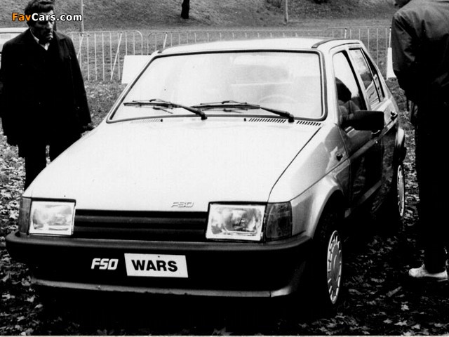 FSO Wars Prototype 1982 photos (640 x 480)