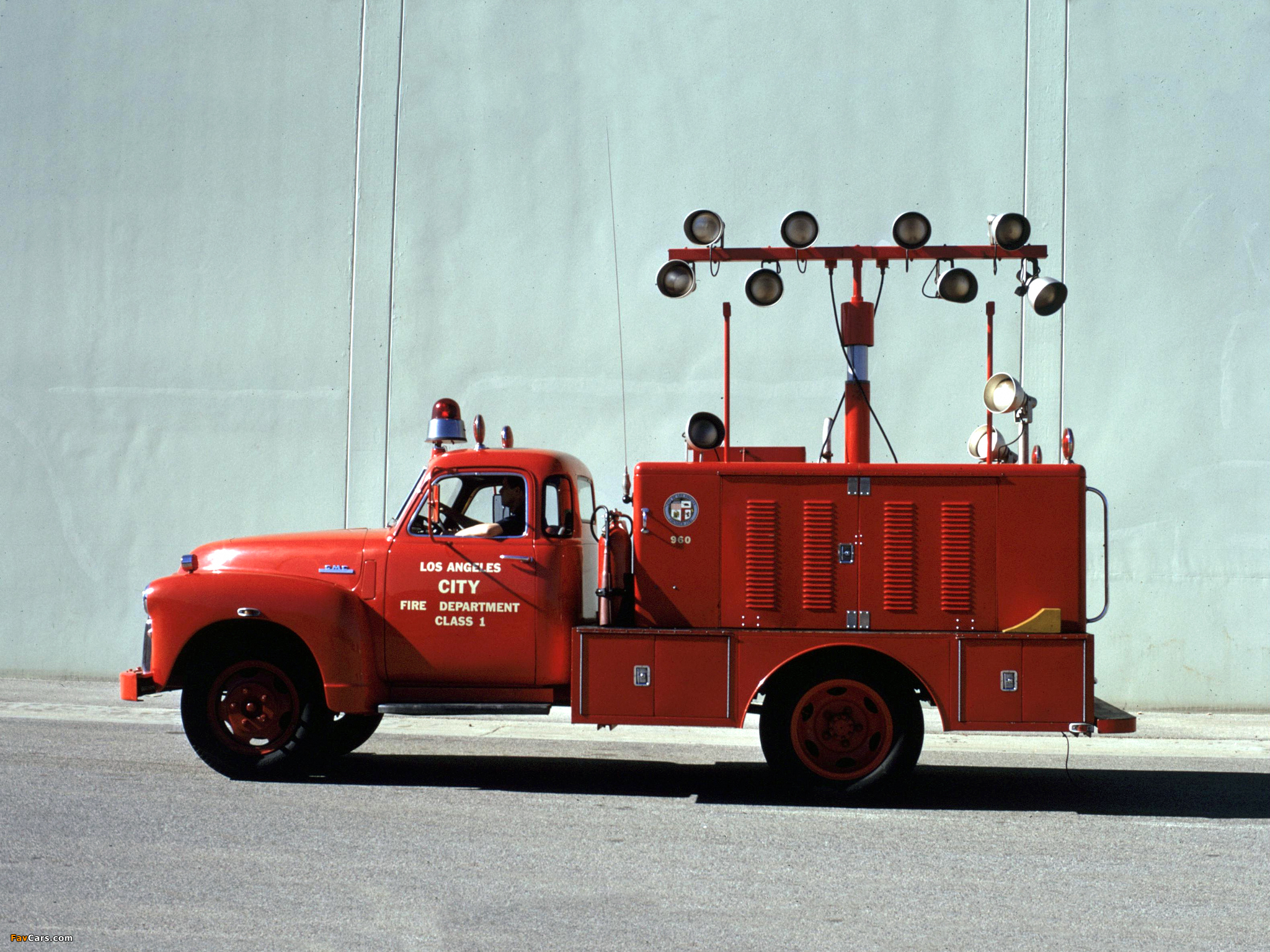 GMC 350 Light Utility Truck by Yankee 1948 photos (2048 x 1536)