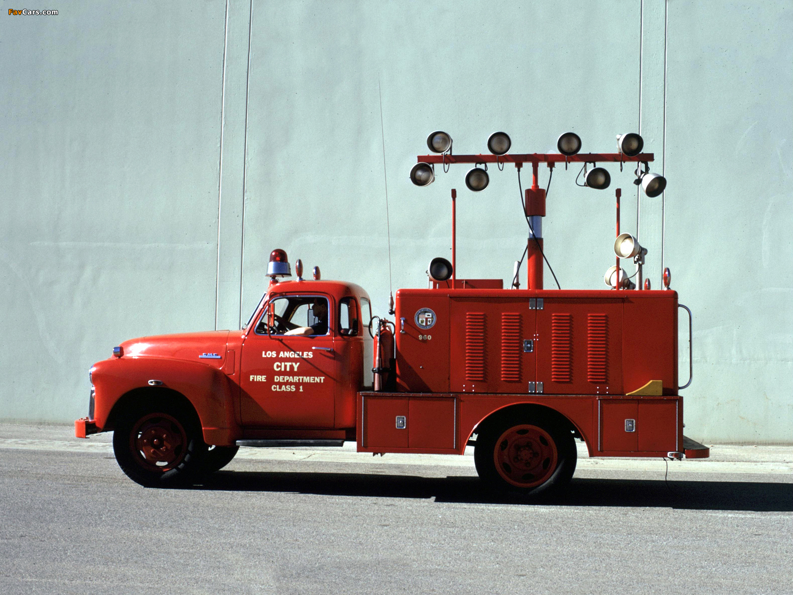 GMC 350 Light Utility Truck by Yankee 1948 photos (1600 x 1200)