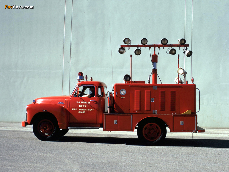 GMC 350 Light Utility Truck by Yankee 1948 photos (800 x 600)
