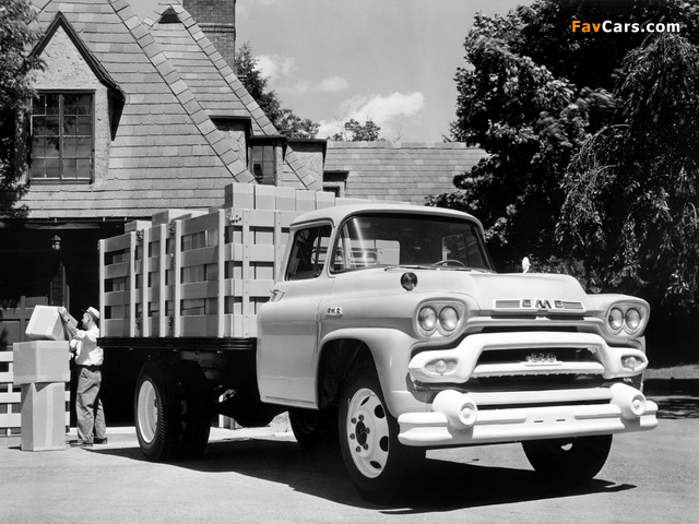 Photos of GMC 370 Stake Truck 1958 (640 x 480)