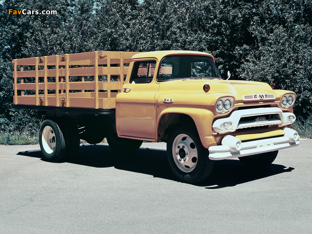 Photos of GMC 370 Stake Truck 1958 (640 x 480)