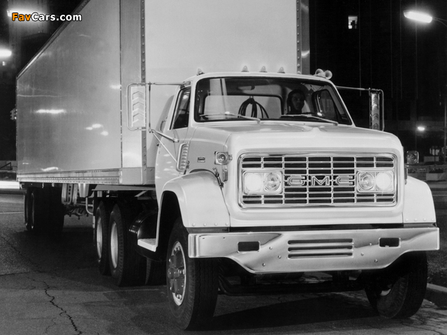 1975 GMC 7500 Tractor Truck pictures (640 x 480)