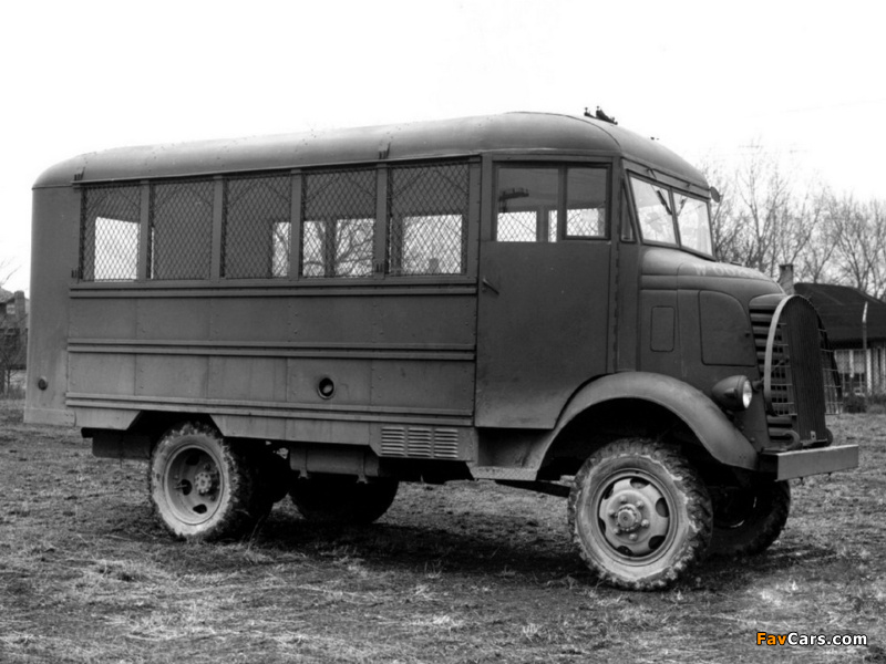 GMC AFKX-352 4x4 by Superior 1939–41 photos (800 x 600)