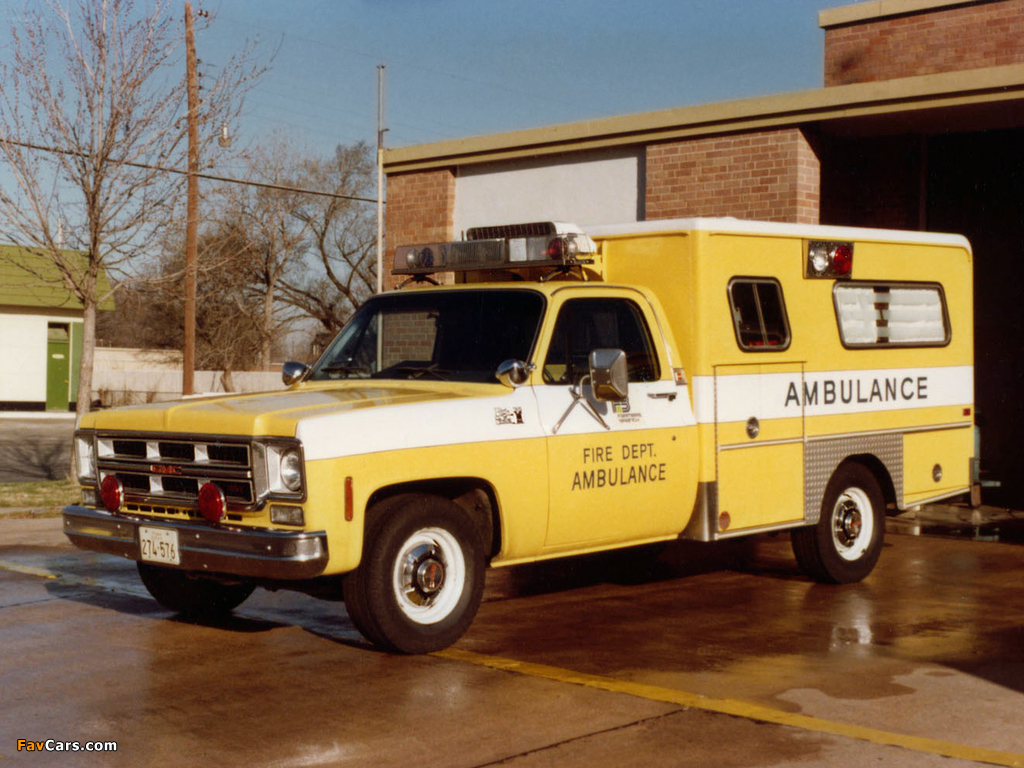 GMC C3500 Ambulance 1975 pictures (1024 x 768)
