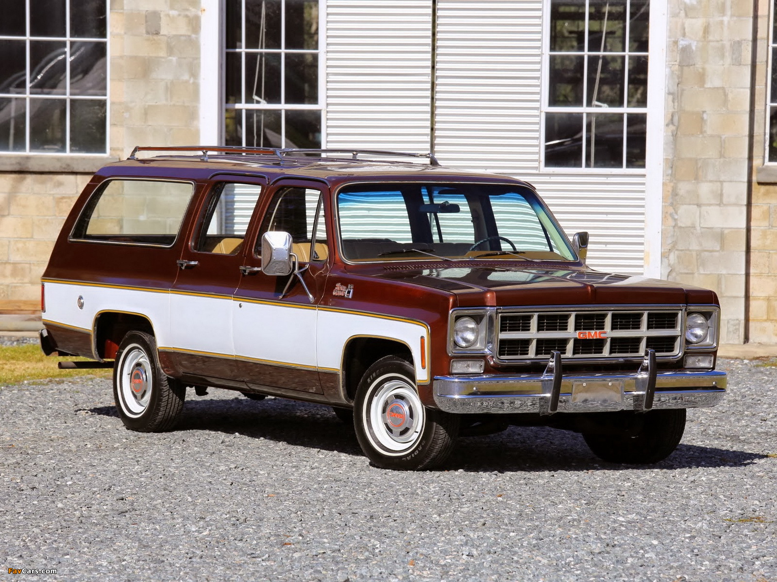 Images of GMC C1500 Suburban Sierra Grande Pkg. (TC10906) 1977 (1600 x 1200)