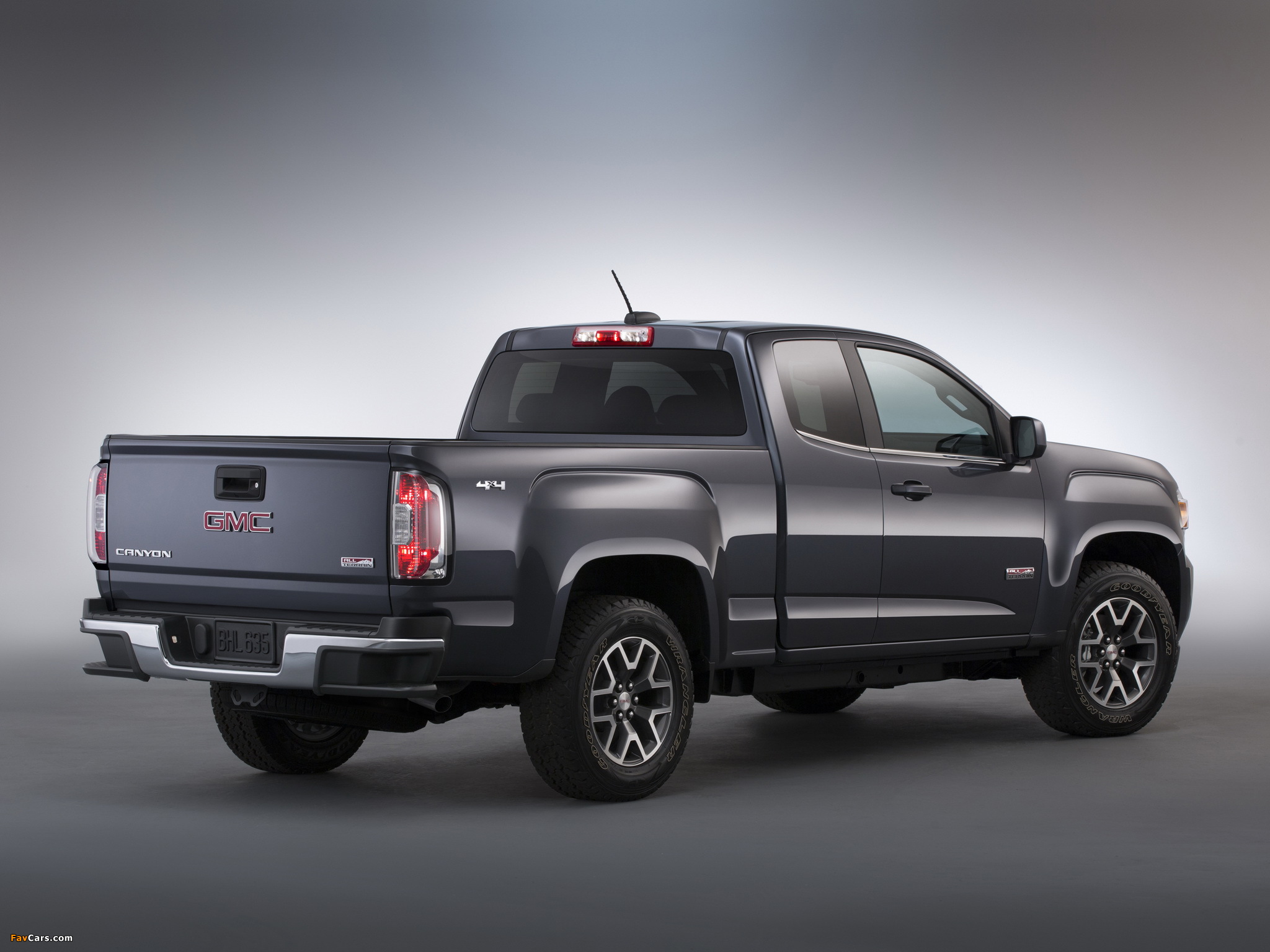 Images of GMC Canyon All Terrain Extended Cab 2014 (2048 x 1536)