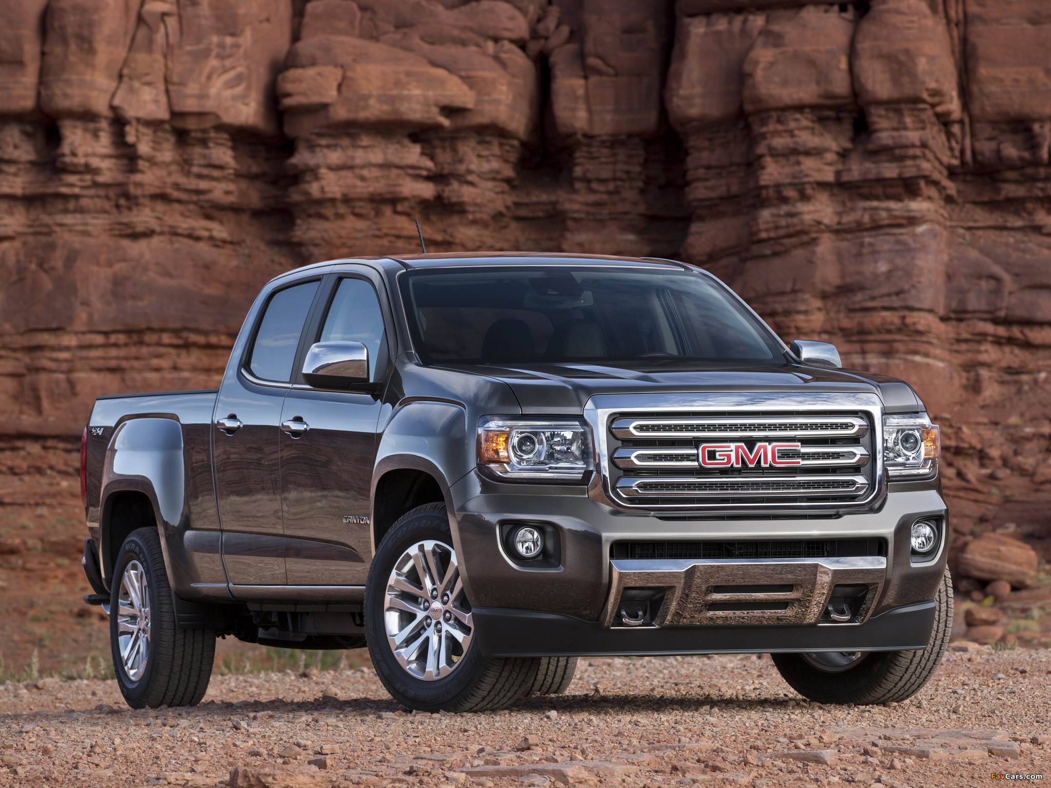 Images of GMC Canyon SLT Crew Cab 2014 (2048 x 1536)