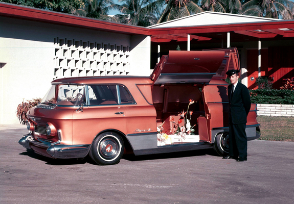 Photos of GMC LUniverselle Concept Truck 1955
