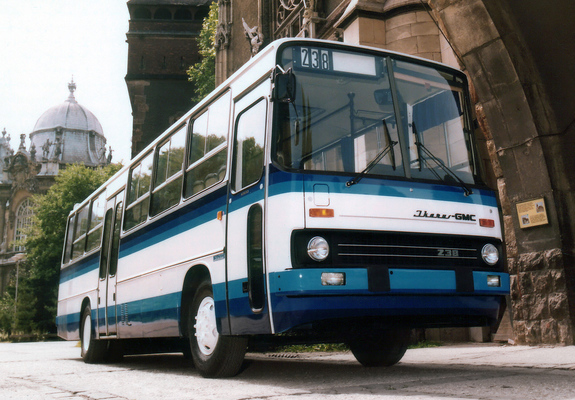 Pictures of Ikarus 238 Prototype 1984