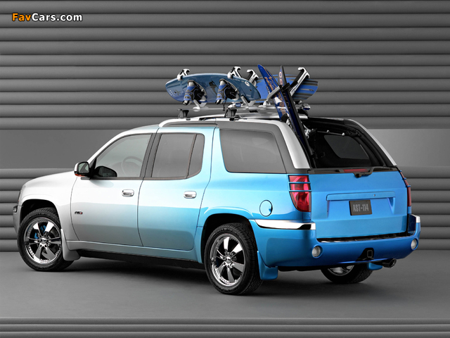 GMC Envoy XUV AT4 Concept 2003 wallpapers (640 x 480)