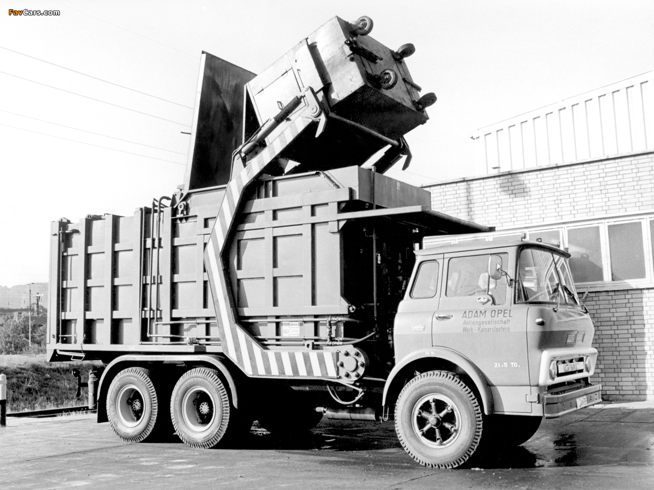 GMC L4000 6x2 Garbage Truck 1964 images (1280 x 960)