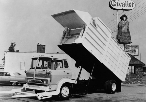Images of GMC L4000 Garbage Truck 1964