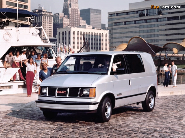 GMC Safari Passenger Van 1985–90 photos (640 x 480)