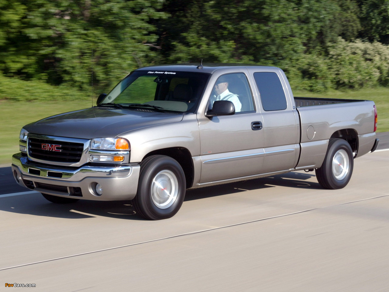 GMC Sierra Extended Cab 2002–06 photos (1280 x 960)