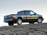 Images of GMC Sierra Extended Cab 2002–06