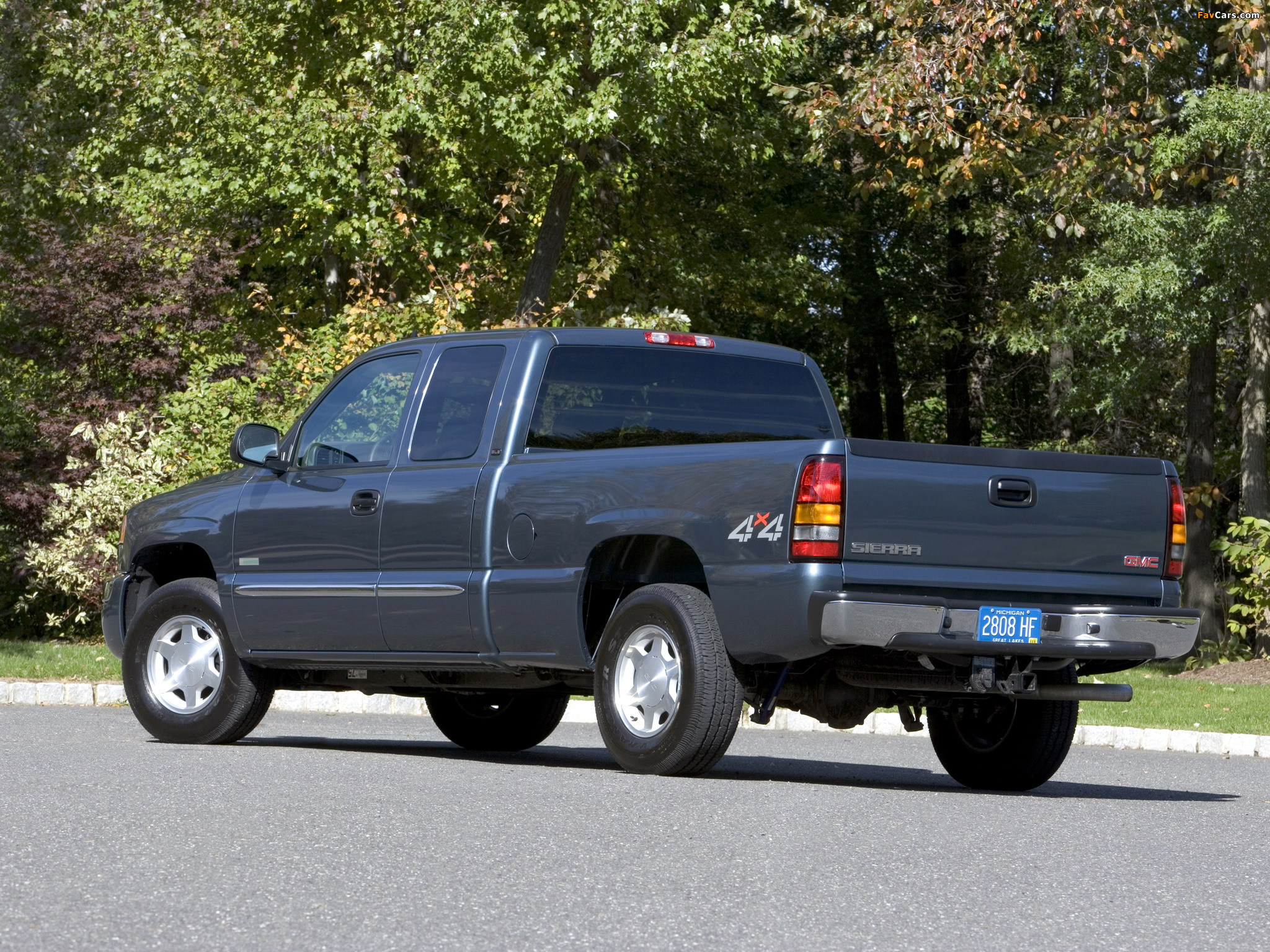 Images of GMC Sierra Hybrid Extended Cab 2006 (2048 x 1536)