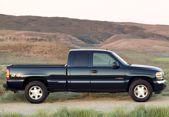 Pictures of GMC Sierra Extended Cab 2002–06