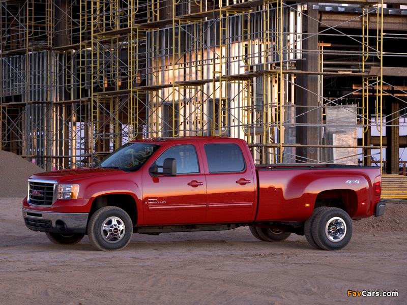 Pictures of GMC Sierra 3500 HD SLT Crew Cab 2007–10 (800 x 600)