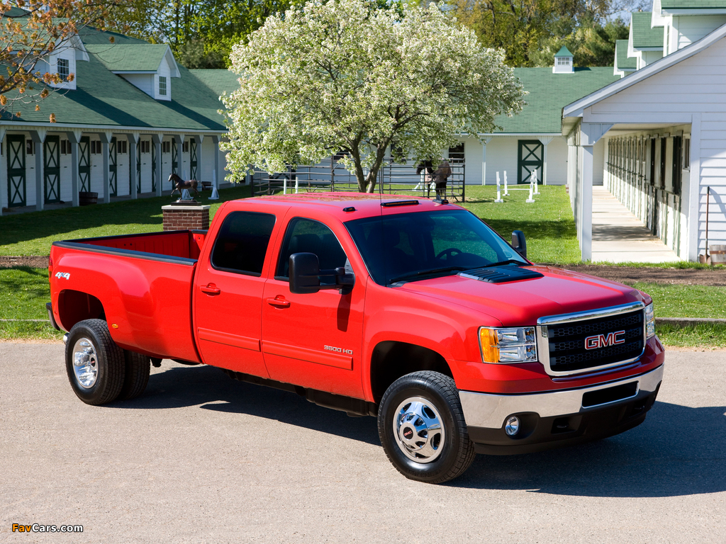 Pictures of GMC Sierra 3500 HD SLT Crew Cab 2010–13 (1024 x 768)