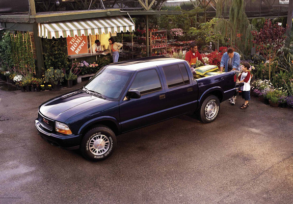 Photos of GMC Sonoma Double Cab 1998–2004