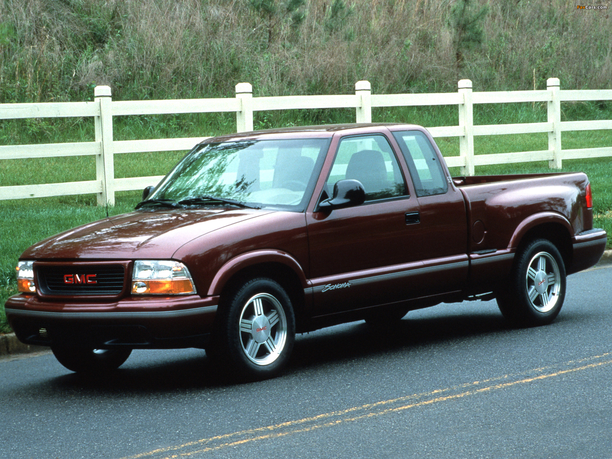 GMC Sonoma Extended Cab 1998–2004 wallpapers (2048 x 1536)