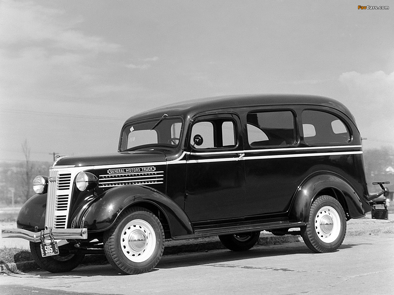 Images of GMC T-14A Carryall Suburban 1937 (1280 x 960)