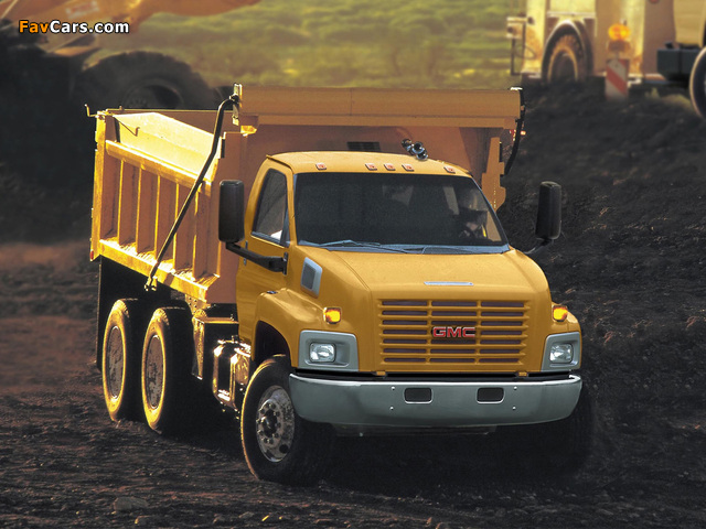 Images of GMC TopKick C7500 Dump Truck 1997–2004 (640 x 480)