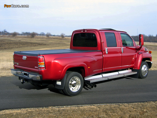 Images of GMC TopKick Crew Cab 2004–09 (640 x 480)