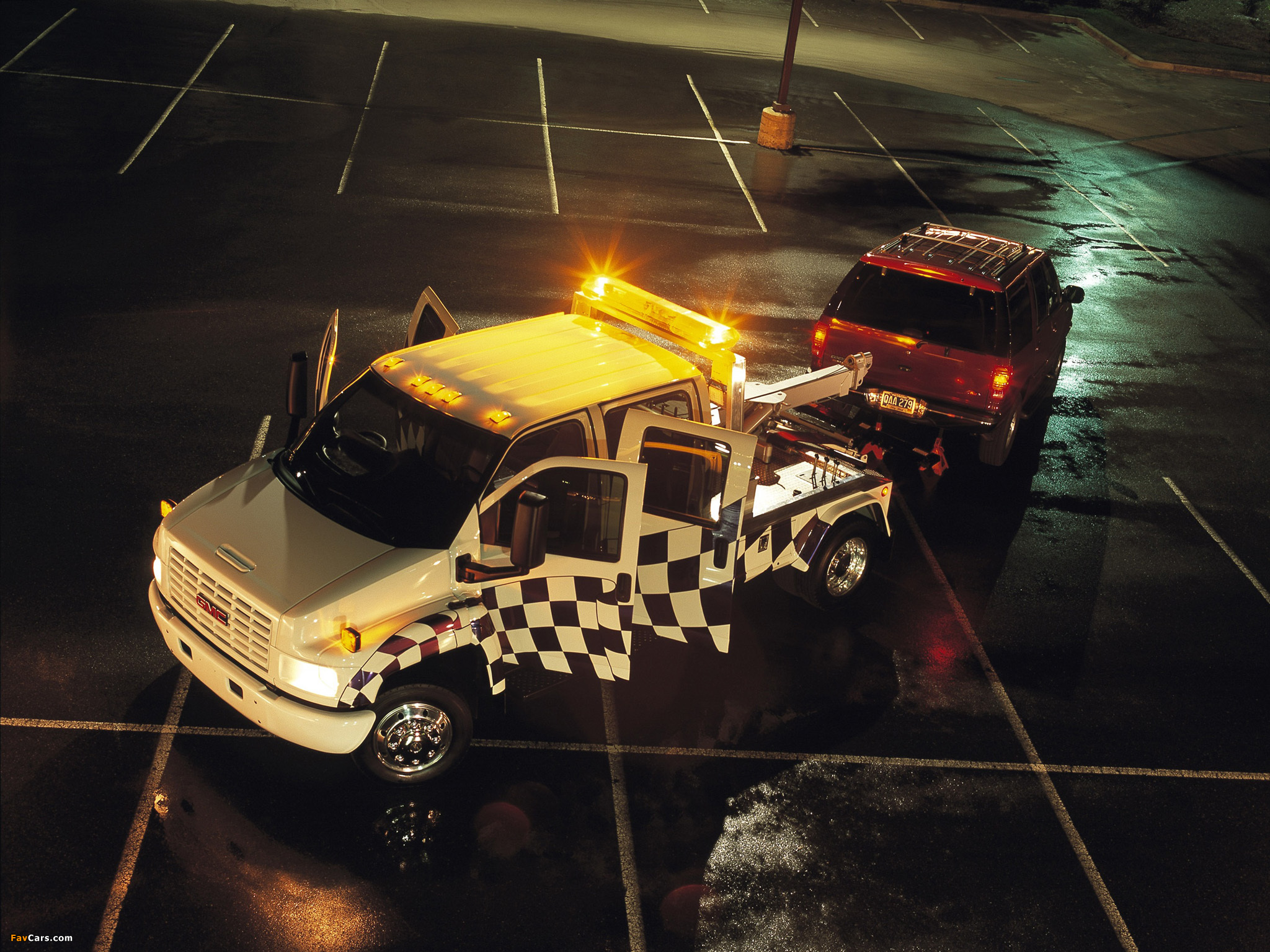 GMC TopKick Crew Cab Tow Truck 2004–09 wallpapers (2048 x 1536)