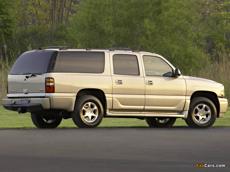 GMC Yukon XL Denali 2001–06 pictures (800 x 600)