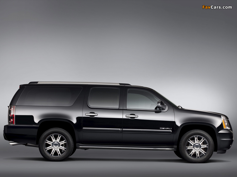 GMC Yukon XL Denali FlexFuel 2011–14 images (800 x 600)