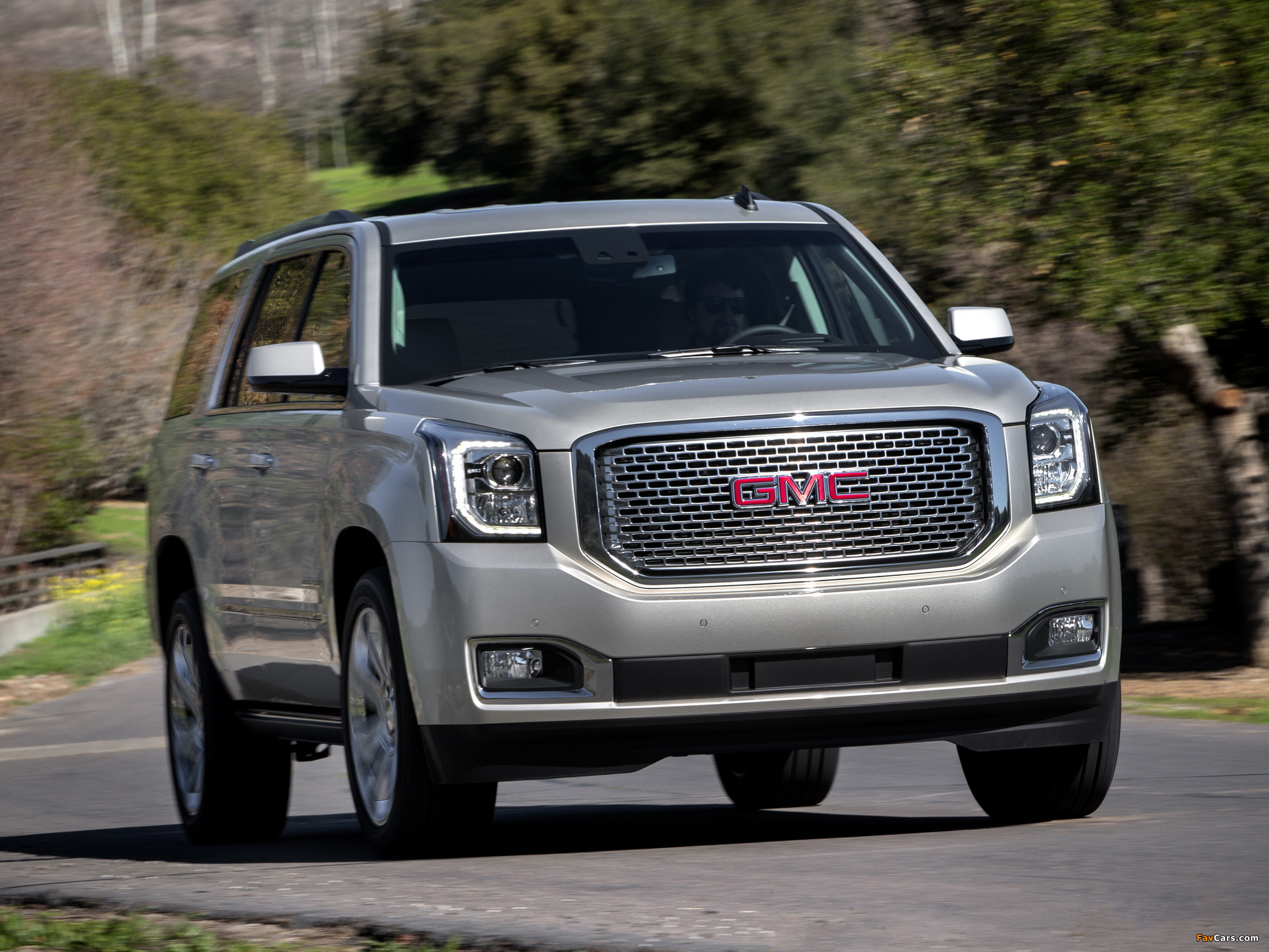 GMC Yukon Denali 2014 photos (2048 x 1536)