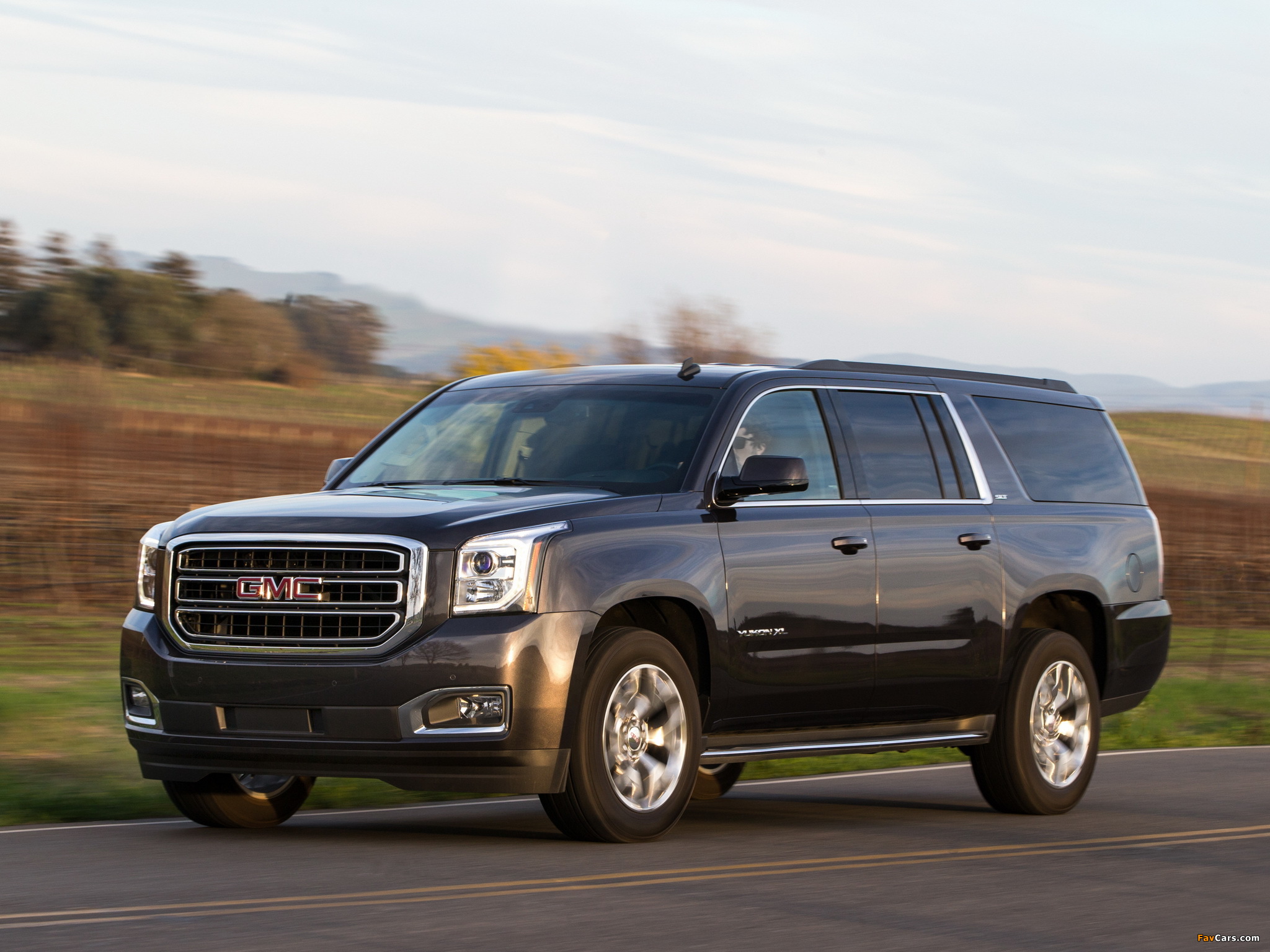 GMC Yukon XL 2014 photos (2048 x 1536)