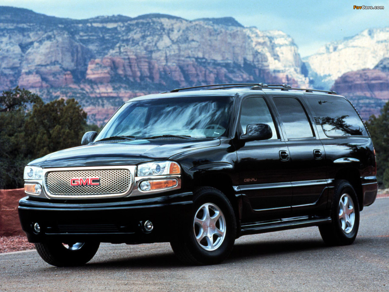 Photos of GMC Yukon XL Denali 2001–06 (1280 x 960)