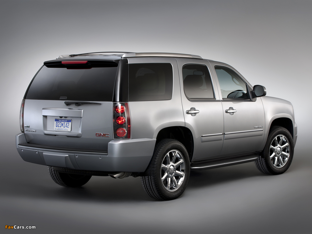 Photos of GMC Yukon Denali FlexFuel 2011–14 (1024 x 768)