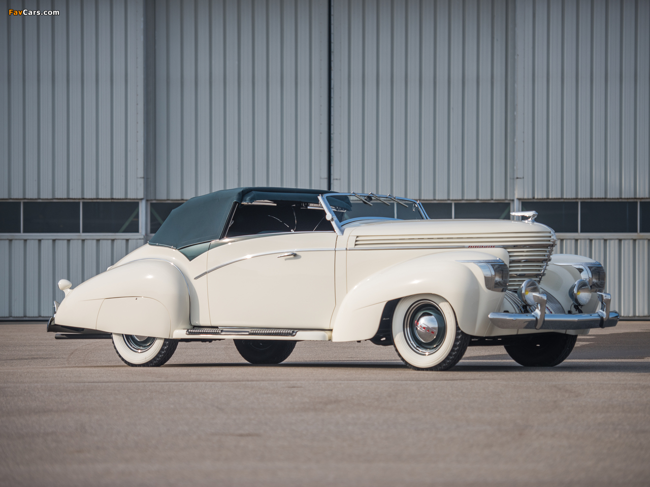 Pictures of Graham-Paige Model 97 Supercharged Cabriolet by Saoutchik (#141747) 1938 (1280 x 960)