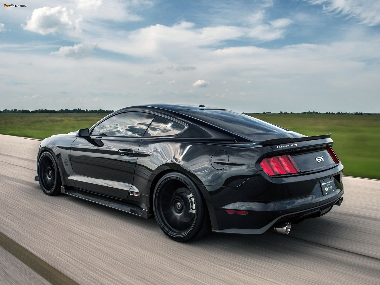 Hennessey Mustang GT HPE700 Supercharged 2015 wallpapers (1600 x 1200)