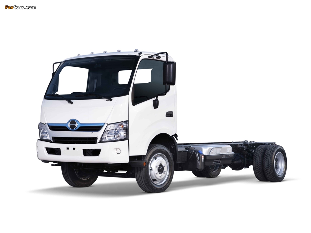 Hino 155 Hybrid Chassis 2011 wallpapers (1024 x 768)