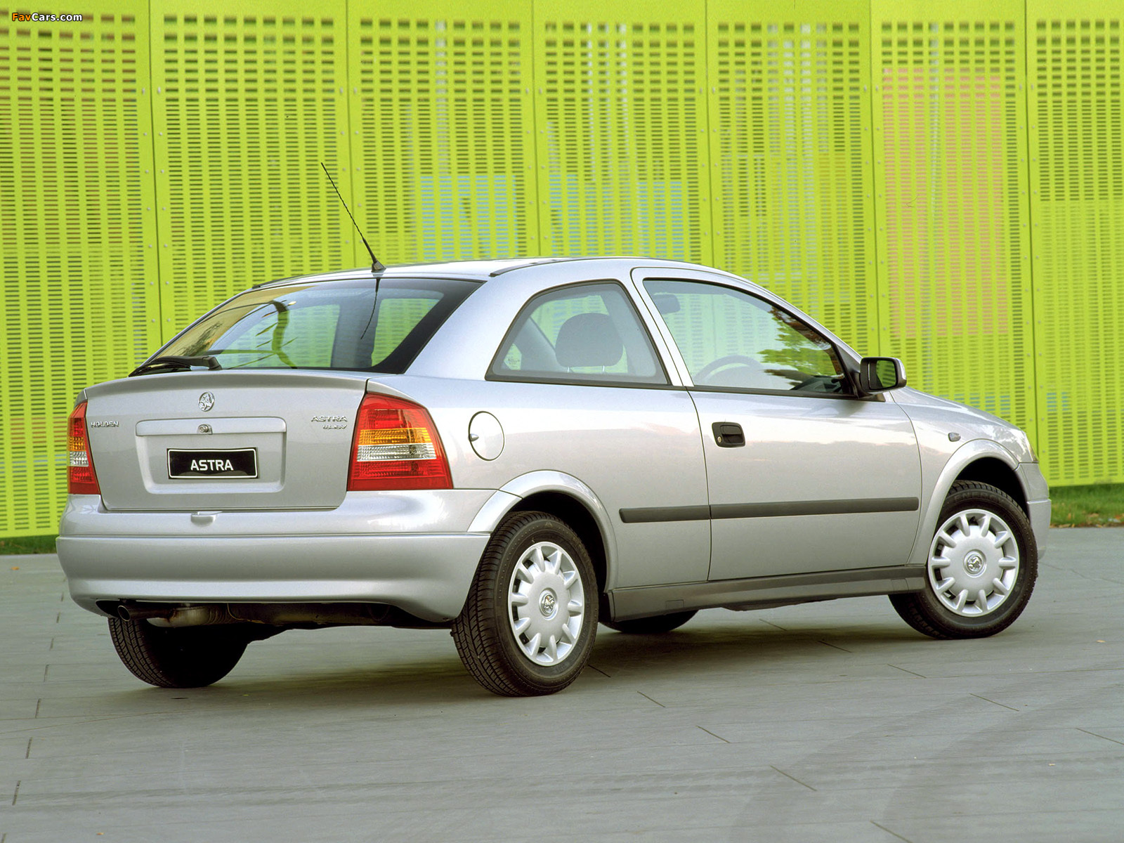Holden Astra 3-door (TS) 1998–2004 photos (1600 x 1200)